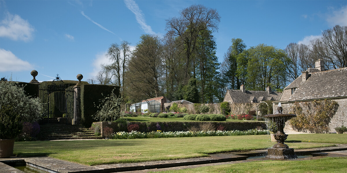 Miserden Discover Explore Enjoy